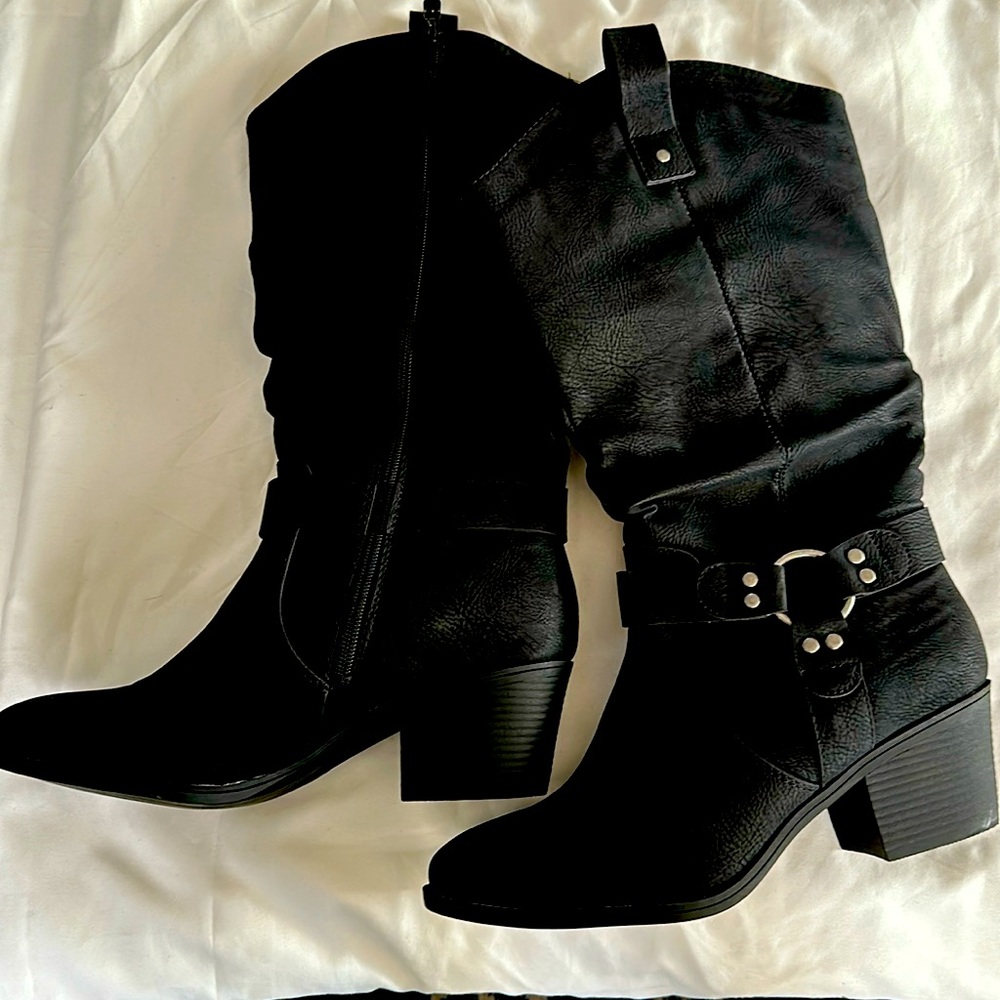 Ladies Heeled Boots